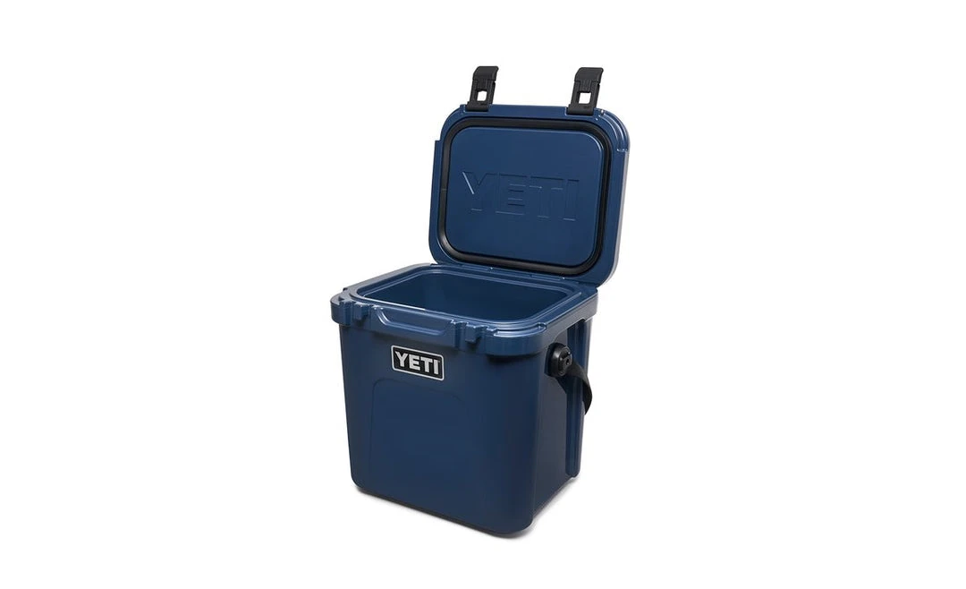 Coolers Yeti Roadie 24 Hard Cooler Navy 3 Coolers Yeti Roadie 24 Hard Cooler Navy