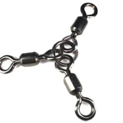 North Pacific SWIVEL THREE WAY COD 6/0 ON RING