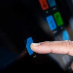 Simrad NSX 3007, 3009, 3012 Smart Chartplotter & Fishfinder No Transducer Electronics